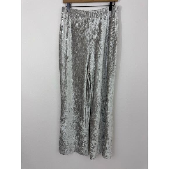 Banana Republic Silver Velour Ribbed Wide Leg Pants Size M - Picture 1 of 6